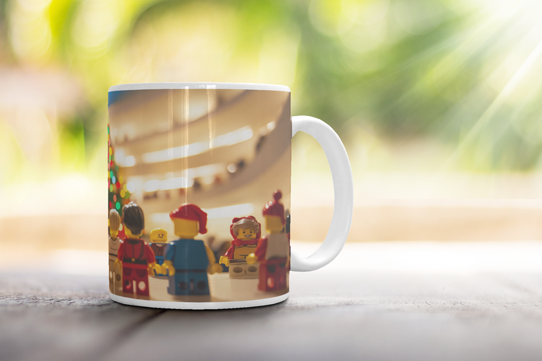 ⭐️️Exclusive Lego Christmas Scene Mug - Guggenheim Museum | NYC | New York⭐️️